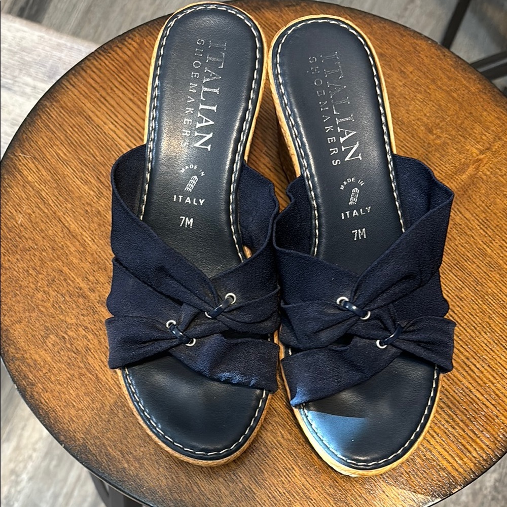 Italian Shoemakers Blue Sandals with Knotted Design